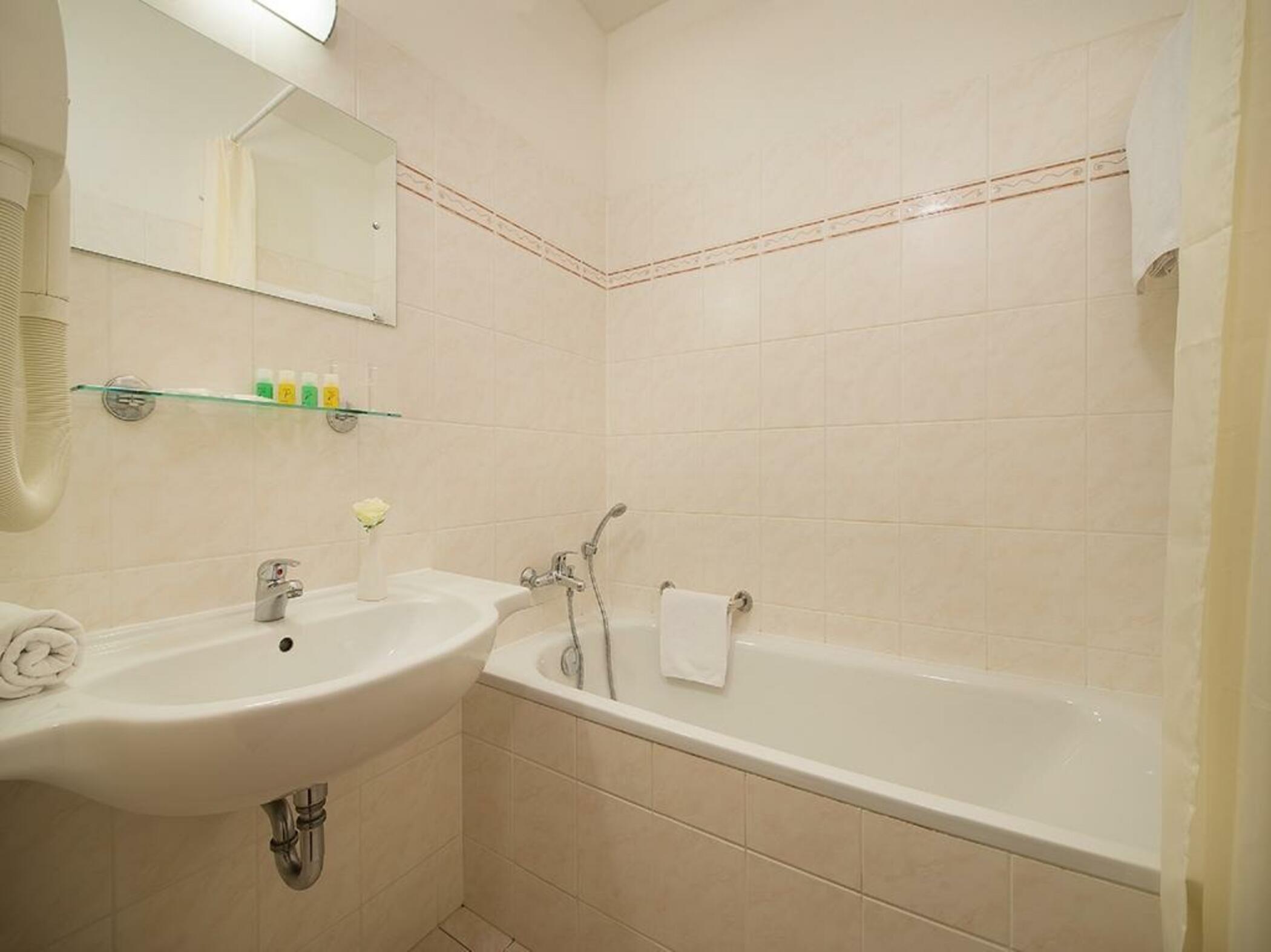 Rezidence Emmy Hotell Prag Exteriör bild