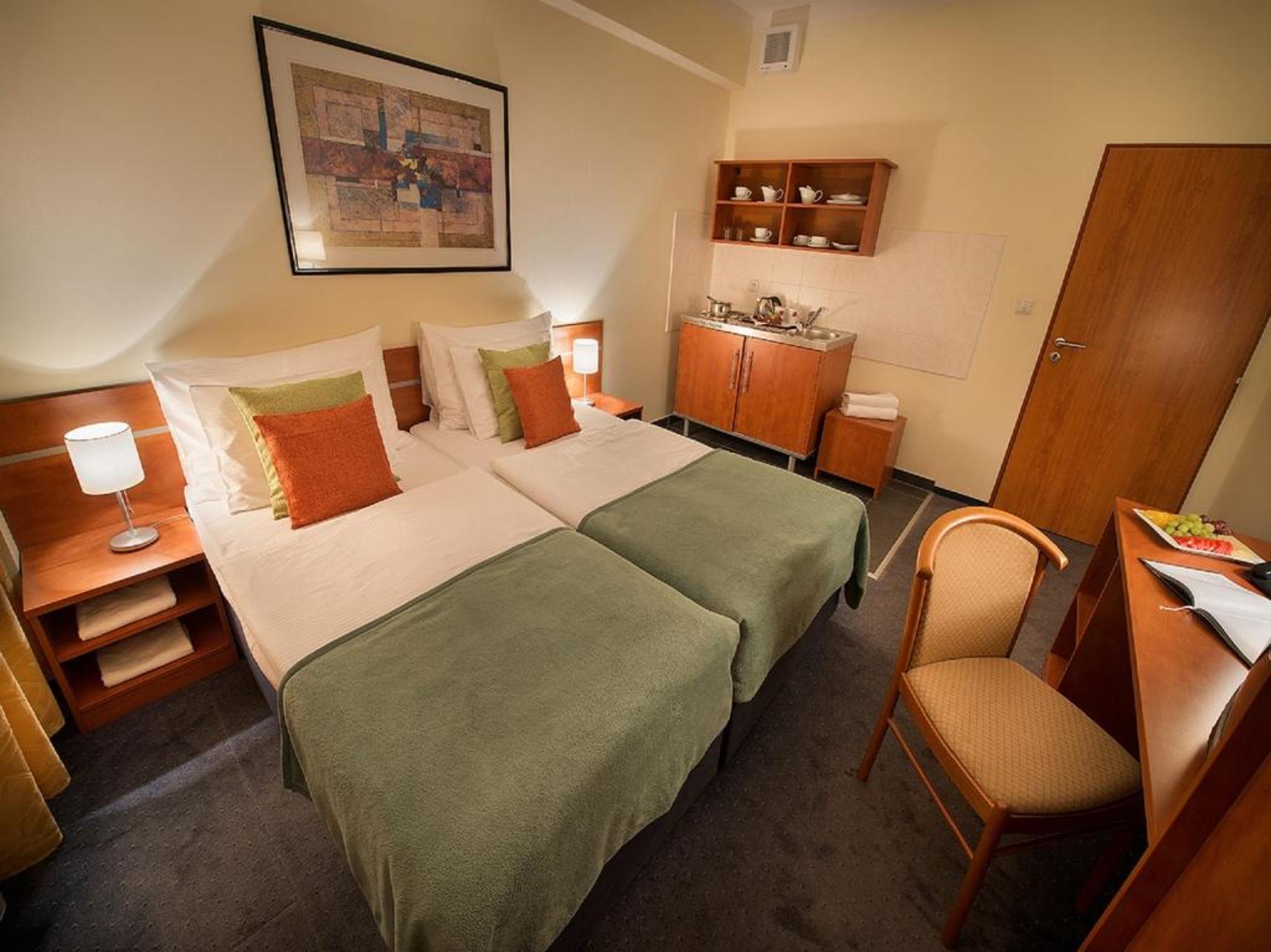 Rezidence Emmy Hotell Prag Exteriör bild