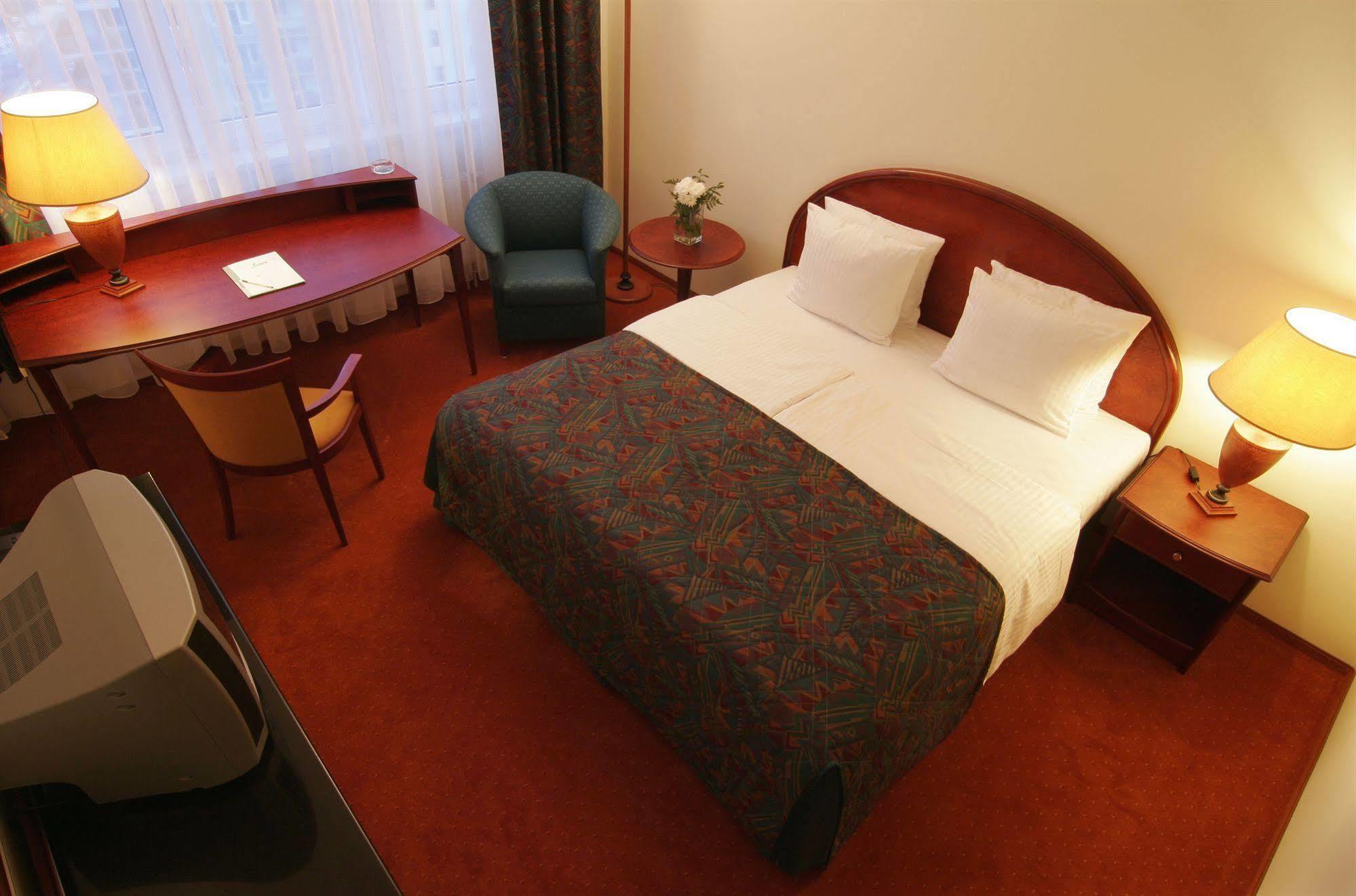 Rezidence Emmy Hotell Prag Exteriör bild
